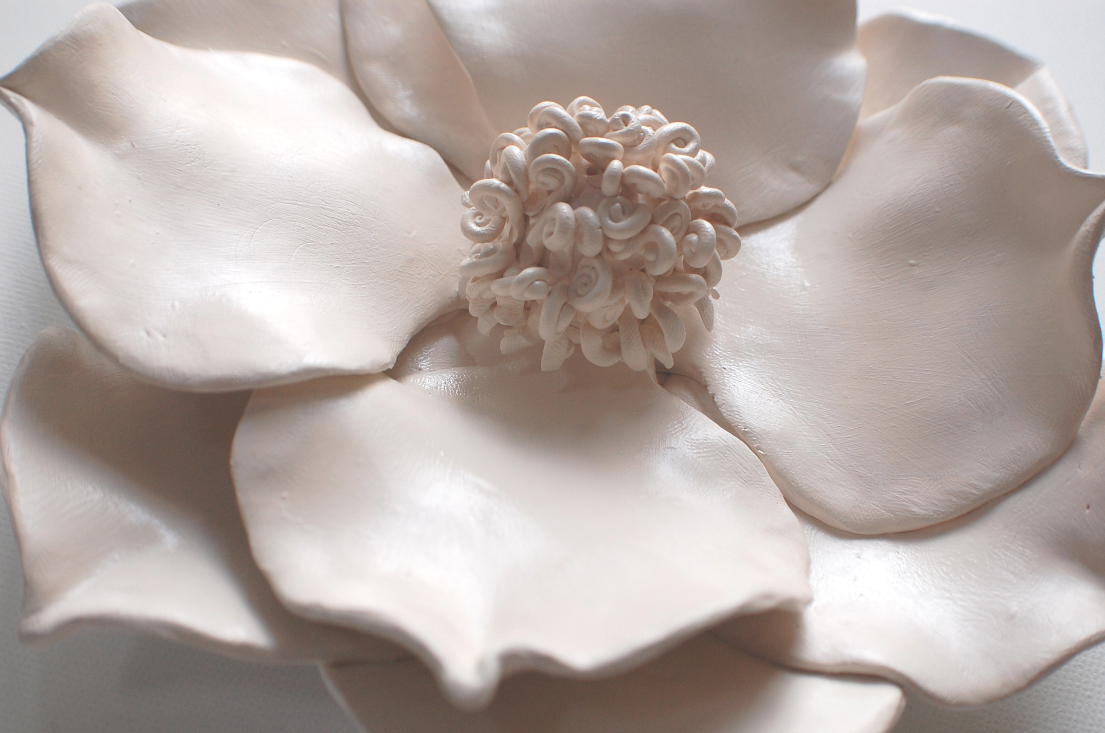 Magnolia Flower Sculpture Wall Art in Cream - Image 8